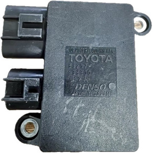 โมดูลควบคุมพัดลมระบายความร้อนเด็นโซ่ โตโยต้า โคโรลล่า 89257-499300 12V ผลิตในญี่ปุ่น - Product Image 3