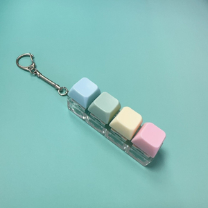 Porte-clés Fidget Lumineux et Coloré 4-en-1 avec Bouton de Décompression, Clavier Anti-Stress, Cadeau Fidget, <span class=keywords><strong>Keycaps</strong></span> de Clavier Personnalisés - Product Image 4