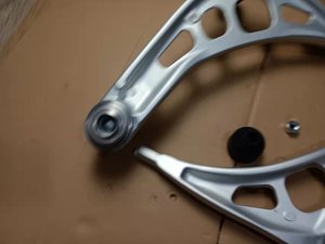 Lutong Hệ Thống Treo Phía Trước Cánh Tay Thấp Bạc Thép OE 31121094465 Cho 3 Chuyển Đổi (E46) 2000-2007 1 Năm Bảo Hành - Product Image 3