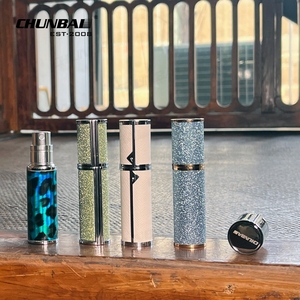 Chất Lượng Cao Các Nhà Sản Xuất Sang Trọng OEM ODM Tùy Chỉnh Nghệ Thuật Deco Du Lịch Nhỏ 5 Ml 10Ml Refill Da Chai Nước Hoa - Product Image 2