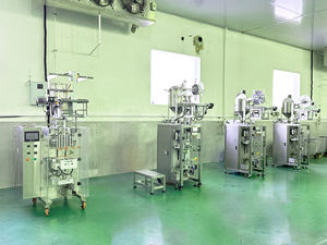 Alimentos Úmidos para Gatos em Lata com Vários Sabores, Tratamentos Cremosos, Pacote 3 em 1 - Product Image 6