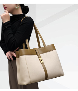 Sac fourre-tout de luxe en cuir de vachette vintage pour femme, sac à bandoulière en cuir véritable pour femme, vente en gros - Product Image 3