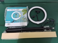 Anneau lumineux LED dimmable de 12 pouces avec trépied et pince selfie – Meilleure vente