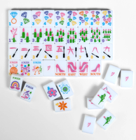 Elegantes Tacones Altos Color Rosa con Diseño de Fichas de Mahjong, Acrílico Blanco, Estilo Americano Chic, Regalo Elegante para Jugadoras de Mahjong
