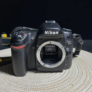 Cámara para Principiantes NUEVA Nikon <span class=keywords><strong>D80</strong></span> 10.2MP APS-C CMOS Cámara Réflex Digital de Lente Única Económica con Tarjeta SD - Product Image 1