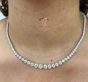 Collier chaîne tennis en moissanite de fabrication indienne, cadeau d'anniversaire de luxe, bijoux disponibles à la vente - Product Image 2