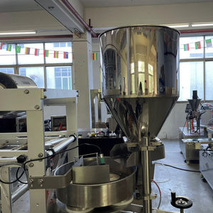 Machine <span class=keywords><strong>d</strong></span>'emballage automatique pour sacs de 50g et 100g, remplissage de sacs en papier, sucre, granulés, céréales, riz, haricots noirs, pois, fèves de chocolat - Product Image 2