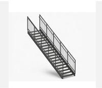 Escalier extérieur industriel en acier inoxydable avec marches en marbre - Écologique et durable pour un usage en appartement