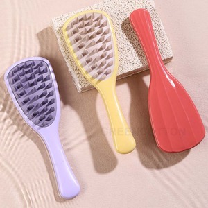 Brosse à cheveux en silicone avec logo personnalisé, à poils épais et manche long, pour massage du cuir chevelu et nettoyage à domicile - Product Image 6