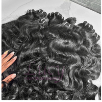 Offre Exceptionnelle : Tissage de Cheveux Humains Naturels Bruts Ondulés 100% Cambodgiens Birmans, Bundles de Cheveux Vierges Doux Bouclés Birmans Cambodgiens