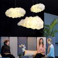 Lustre créatif en forme de nuage blanc pour enfants, pour les parcs d'attractions ou les centres commerciaux, installation suspendue