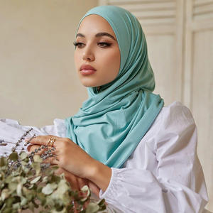 Haute qualité respirant Jersey Hijab couleur unie Hijab écharpe Jersey léger écharpes musulman Hijabs Jersey pour les femmes - Product Image 1