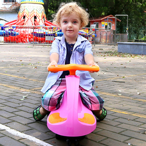 Nuova <span class=keywords><strong>Auto</strong></span> Giocattolo a Dondolo per Bambini a Forma di Panda con Certificazione CE/<span class=keywords><strong>Auto</strong></span> a Dondolo per Bambini da Guidare all'Aperto/Sedile <span class=keywords><strong>Auto</strong></span> a Dondolo - Product Image 6