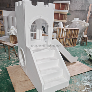 Équipement de jeu tout-en-un intérieur/extérieur, château de jeu souple pour enfants avec fenêtre visible, tunnel et toboggan pour fêtes, événements, cafés, centres commerciaux - Product Image 3