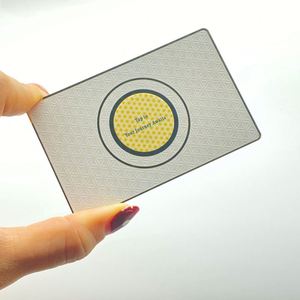 บัตรธุรกิจโลหะสแตนเลสราคาดีที่สุด สลักเลเซอร์ ผลิตตามสั่ง ขายส่ง OEM - Product Image 3