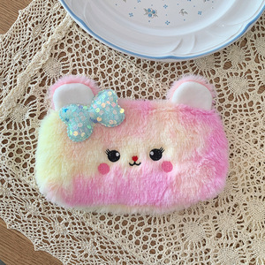 Étui à crayons en forme d'ours en peluche mignon et coloré, en tissu pelucheux, avec un charme féminin et adapté aux étudiants. - Product Image 2