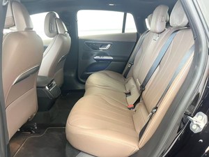 Mercedes <span class=keywords><strong>EQE</strong></span> 500 4MATIC Édition Luxe 2025, Berline Électrique d'Occasion, Véhicule Électrique de Luxe à Émissions Zéro (AWD), Bien Entretenu, Stock Disponible - Product Image 3