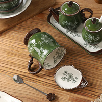 Service de vaisselle en céramique Bohème Vert Vigne avec décor sous-glaçure, design exquis pour les réceptions, compatible lave-vaisselle et micro-ondes
