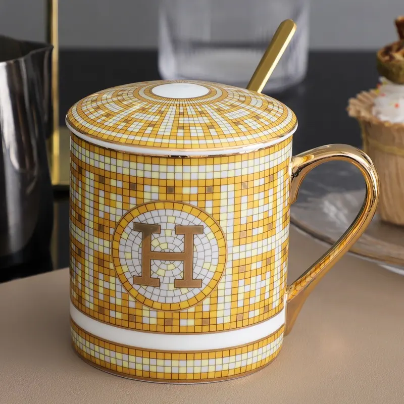 Oro di lusso di ceramica tazza di caffè 300ml porcellana tazze da tè con design personalizzato