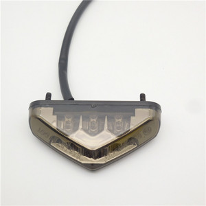 Feu arrière LED pour scooter, feu arrière LED pour véhicule électrique, feu arrière triangulaire de freinage et de positionnement, accessoires pour motos - Product Image 4