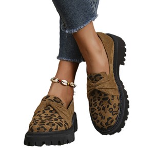 รองเท้าส้นหนาลายเสือดาวแบบสวม ไซส์ใหญ่ สไตล์อังกฤษ สำหรับผู้หญิง คอลเลคชั่นใหม่ประจำฤดูใบไม้ร่วง - Product Image 6