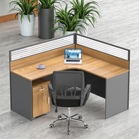 Chaise de bureau moderne en forme de L combinaison simple écran pour quatre personnes table de séparation de poste de travail pour une utilisation simple au bureau