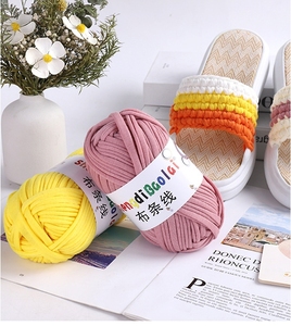 Filo di stoffa di vendita caldo in fabbrica fatto a mano in <span class=keywords><strong>cotone</strong></span> intrecciato fai da te 100g in poliestere filo di lana filato t-shirt - Product Image 6