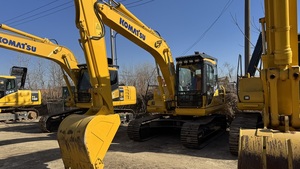 Excavadora usada original Komatsu Japón, modelo PC130-8 de 13 toneladas, con motor, caja de cambios y PLC. - Product Image 4