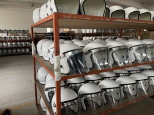 Casco Sportivo in ABS con Guscio in PC, Casco Tattico con Visiera Protettiva, Casco da Moto Antiurto per Attività all'Aperto - Product Image 6