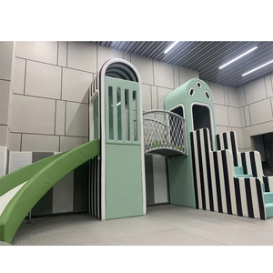 Equipo de Juegos Modular para Niños en Interiores con Tapetes de Trampolín Suaves y Estructuras Expandibles para Uso en Guarderías - Product Image 6