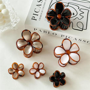 Pinza de Pelo de Plástico de Alta Calidad con Diseño Floral Ámbar, Venta Caliente Transfronteriza, <span class=keywords><strong>Accesorios</strong></span> Florales Vintage Elegantes <span class=keywords><strong>para</strong></span> el Cabello de <span class=keywords><strong>Mujer</strong></span> <span class=keywords><strong>para</strong></span> Uso Diario - Product Image 4