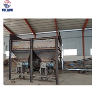 Machine de production automatique de panneaux de particules MDF et de contreplaqué Yuequn, avec fonctions de raclage, collage, polissage et presse à chaud, équipée d'un moteur et d'une pompe