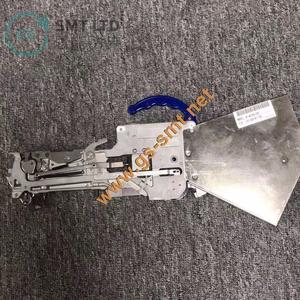 Alimentateur de ruban CL 8X2mm 0402 KW1-M1300-030 adapté aux machines Yamaha série YV YG - Product Image 1