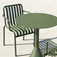 Terrasse extérieure Bar moderne Café-restaurant Bistro Restaurant Mobilier de salle à manger Café-restaurant Tables et chaises