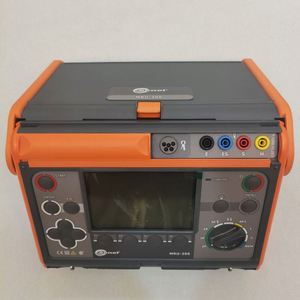 Medidor de Resistencia y Resistividad a Tierra Sonel MRU-200 - Product Image 5