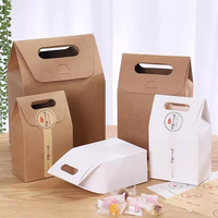 Vente en gros d'usine, emballage en papier kraft, sachet de bonbons, sacs cadeaux, poignée découpée, impression de logo personnalisée, sac de bonbons