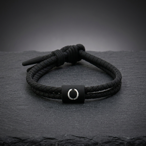 สายรัดข้อมือซิลิโคนปรับได้ S15-4  แบบเป็นมิตรกับสิ่งแวดล้อม  พร้อมโลโก้สั่งทำพิเศษ  สำหรับสุขภาพ พลังงาน  ออกกำลังกาย  ประจุประจุลบ  สำหรับทุกเพศ - Product Image 3