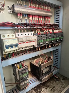 เครื่องตัดโลหะแผ่นอเนกประสงค์ขนาด 8 มม.*3.2 เมตร รุ่นใช้งานแล้ว - Product Image 4