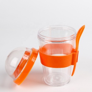 Taza de leche de <span class=keywords><strong>cereales</strong></span> de plástico, taza de desayuno de yogurt con tapa y cuchara, barata - Product Image 5