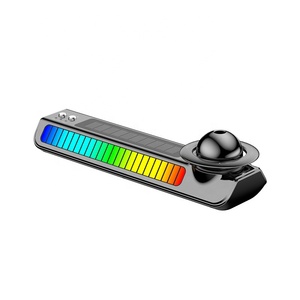 Ambientador de coche con energía solar de gama alta con función de pulverización inteligente Soporte moderno para matrícula y fragancia de perfume de larga duración - Product Image 5
