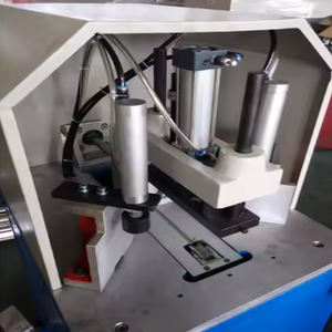 Macchina per la Pulizia degli Angoli CNC di Alta Precisione con Sistema di Azionamento Servo (Set di Utensili Tedeschi) - Product Image 4