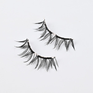 Faux cils magnétiques queue de phénix noirs 2.0 C-Curl 50 semi-faits à la main, sans cruauté animale, style européen et américain - Product Image 1