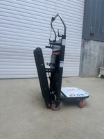 Chariot de manutention de marchandises pour véhicules d'escalade, élévateur électrique pour le transport de marchandises sur les escaliers