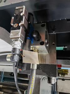 Usine professionnelle presse <span class=keywords><strong>plieuse</strong></span> Hidraulicas tôle <span class=keywords><strong>plieuse</strong></span> <span class=keywords><strong>CNC</strong></span> presse <span class=keywords><strong>plieuse</strong></span> plaque pliante - Product Image 2