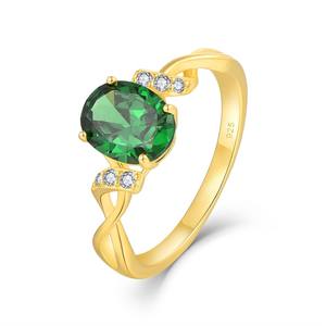 Anillo de Compromiso de <span class=keywords><strong>Plata</strong></span> de Ley 925 con Bañ<span class=keywords><strong>o</strong></span> de Oro de 18K y Diamante Ovalado Verde CZ para Mujer, Venta al por Mayor de Joyería Fina - Product Image 1