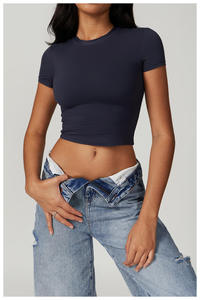 Hochwertige, schmal geschnittene, kurz ärmel ige, kurze T-Shirts Enge Baumwoll kleidung Einfarbige Sommer-Crop-<span class=keywords><strong>Tops</strong></span> für Frauen - Product Image 4