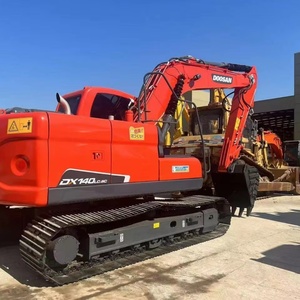 Excavatrice sur pneus d'occasion Doosan DX140 55 60 80 de haute qualité, la moins chère du marché. Machines d'occasion Doosan DX 60 80 140 150 225 300 340 350 - Product Image 1
