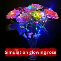 Rose LED Lumineuse Réaliste pour Influenceurs TikTok – Cadeau Décoratif pour la Saint-Valentin Qixi, Idéal pour les Stands de Rue et les Marchés Nocturnes