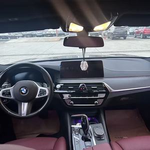 Auto di Lusso Tedesca Usata di Classe Bougie |   <span class=keywords><strong>BMW</strong></span> 530Li 2022 Edizione <span class=keywords><strong>Premium</strong></span> M Sporty Restyling |   Berlina con Guida a Sinistra |   Motore a Benzina 2.0T 252 CV L4 - Product Image 3