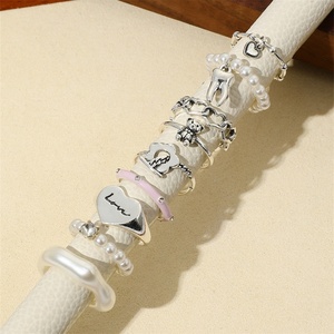 Ensemble de bagues élastiques créatives <span class=keywords><strong>en</strong></span> perles pour femmes, motifs mignons cœur, fleur, ours, géométriques, bijoux cadeaux - Product Image 3